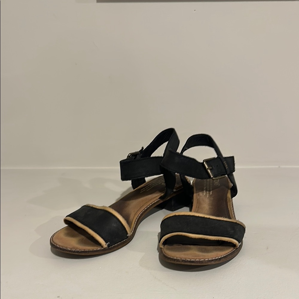 Toms Camilla Elegant Black Sandals